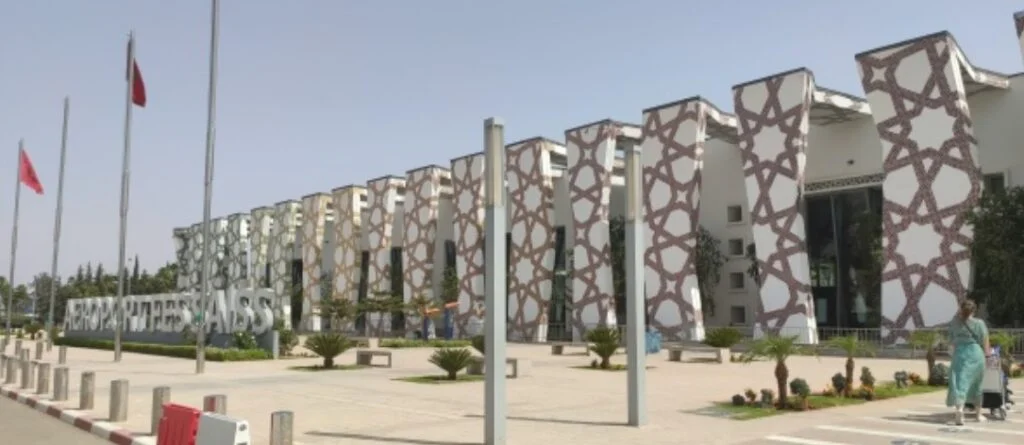 aeropuerto de Fez, terminando el tour desde Marrakech a Fez