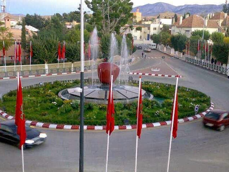 Una ciudad muy moderna que visitará durante el tour desde Fez