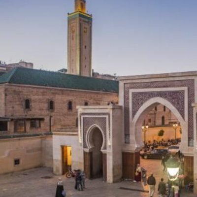 Puerta de Fez Fez y su medina, un lugar a visitar durante el tour de 10 días desde Casablanca a Casablanca